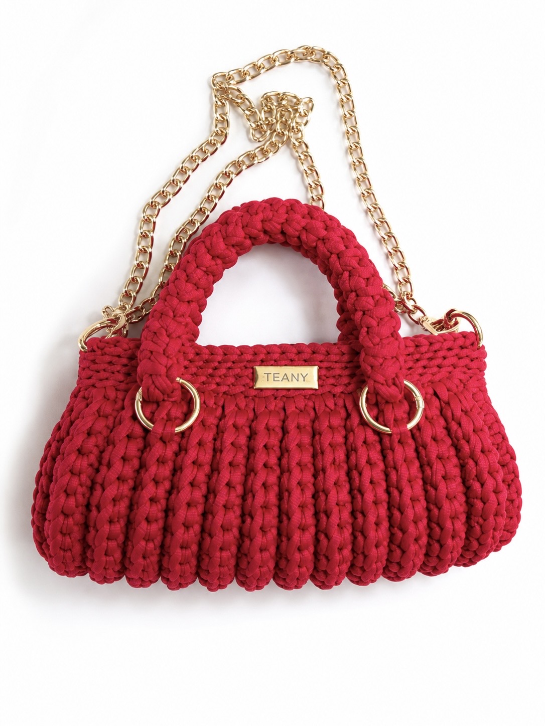 Bolsa TEANY em crochê vermelho com alça dourada